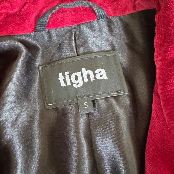 Tigha Belted Biker Moto Style Jacket in Red - Picture 4 of 6